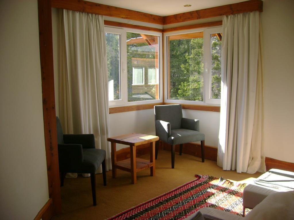 Hosteria Isla Victoria Lodge Zewnętrze zdjęcie